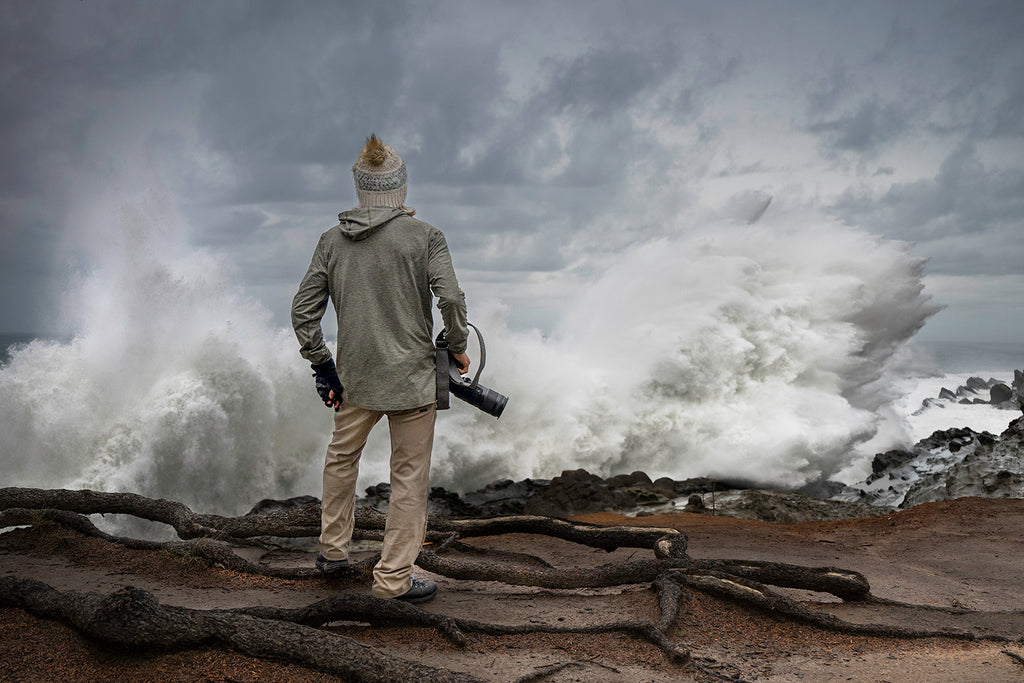 Matte Hanna - Hot Chillys Clima-Tek Hoodie waves and rocks