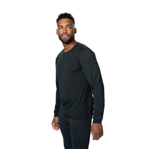 Hot Chillys men's thermal crewneck in black for optimal warmth and comfort in cold weather
